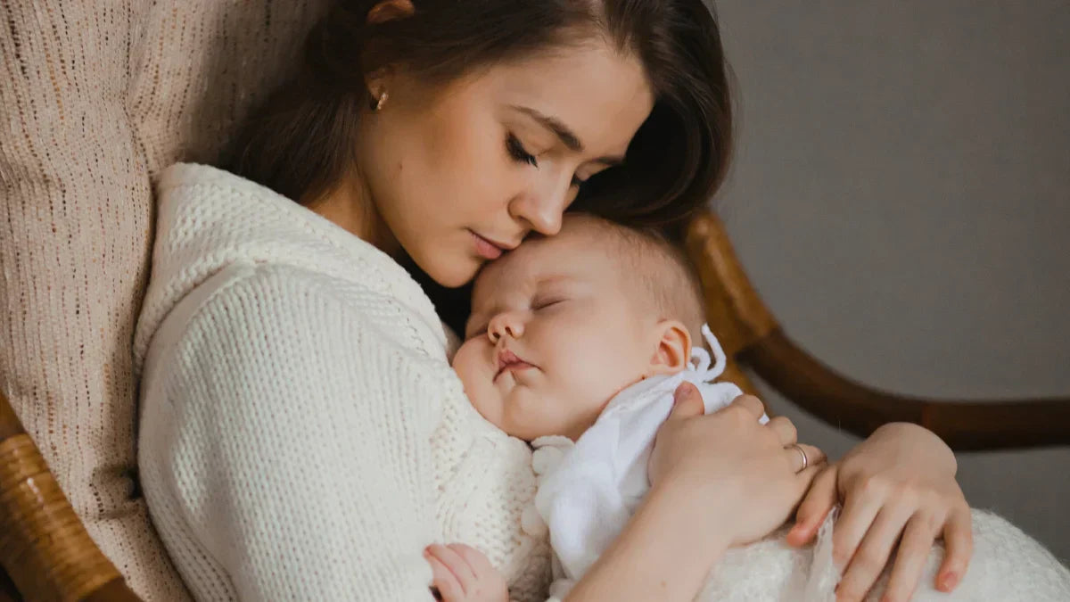 Comment stopper la montée de lait naturellement avec les plantes