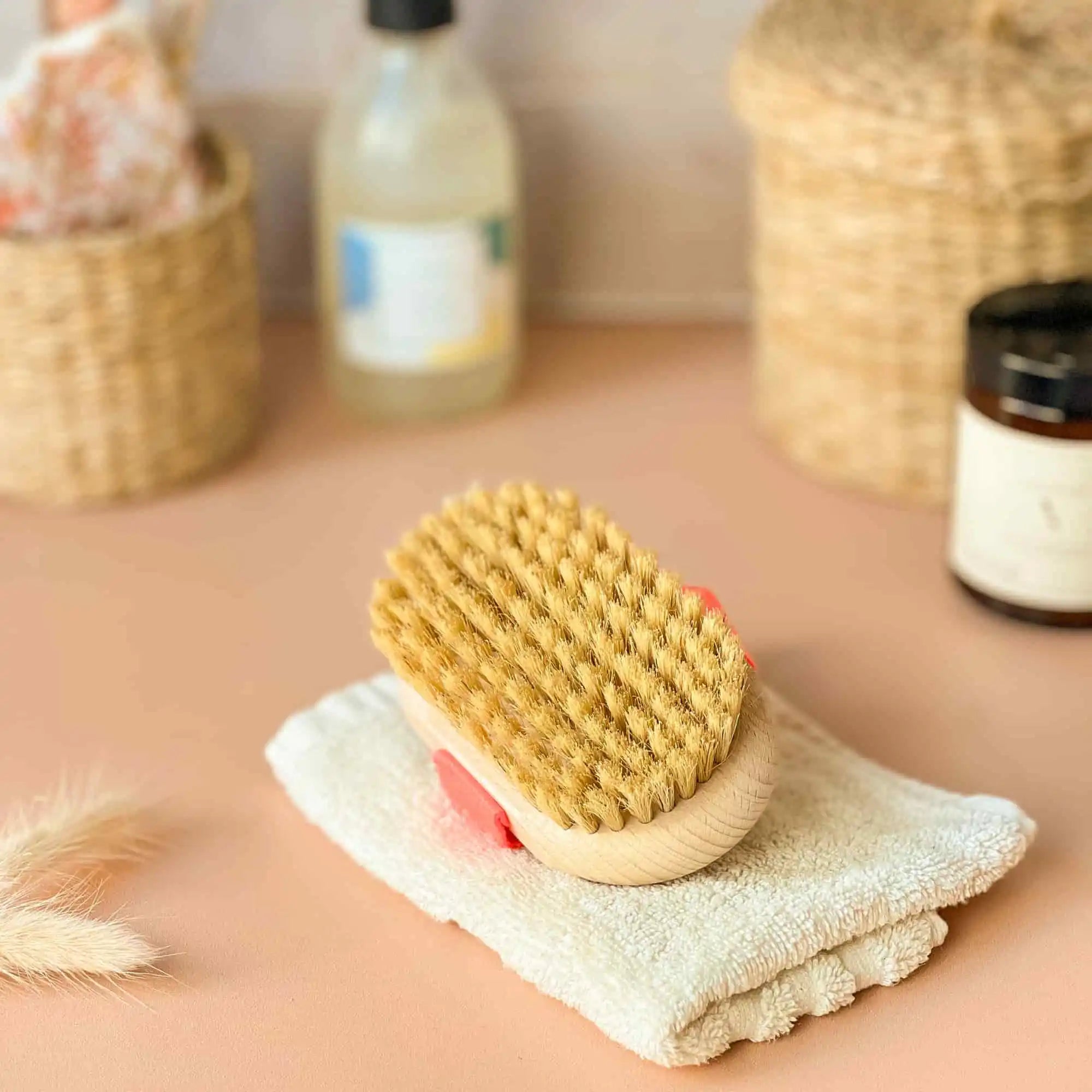 Brosse de massage à sec