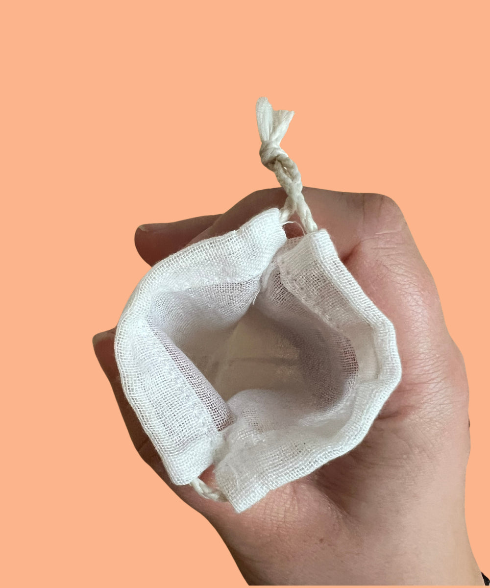 Infuseur à thé, à tisane ou à infusion réutilisable en mousseline - Près des Reines